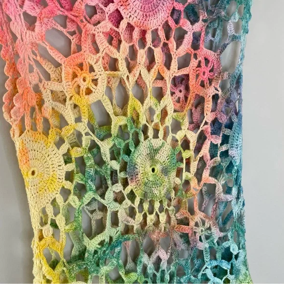 UNIF Sleeveless Knit Granny Square Doily Afghan Ice Dye Rainbow Tunic Top Dress - Picture 2 of 4